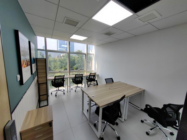 金山区简约工业风办公室装修装潢设计